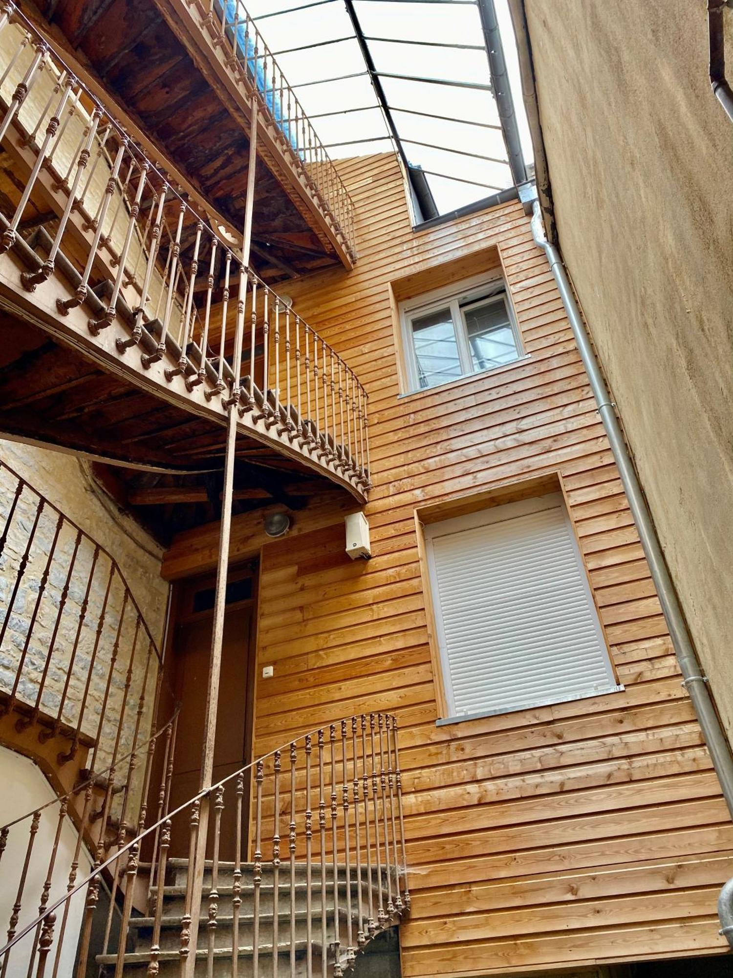 Studette Coeur De Ville Besançon Eksteriør billede
